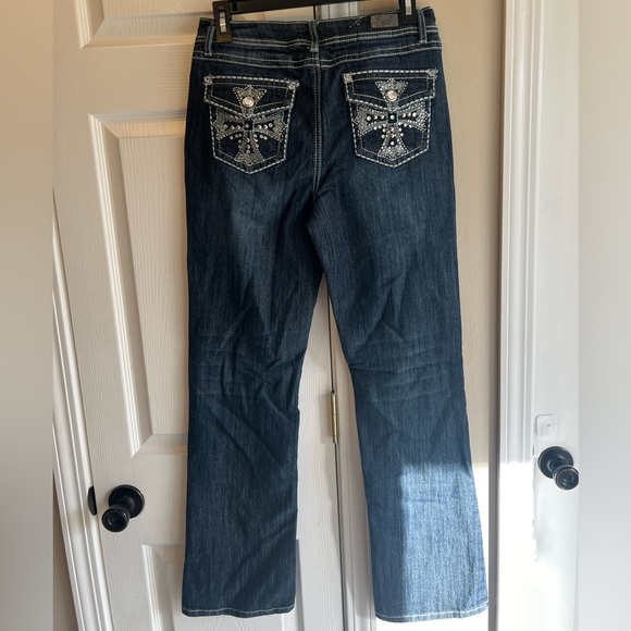 Women’s Earl jeans size 8 - Picture 5 of 5